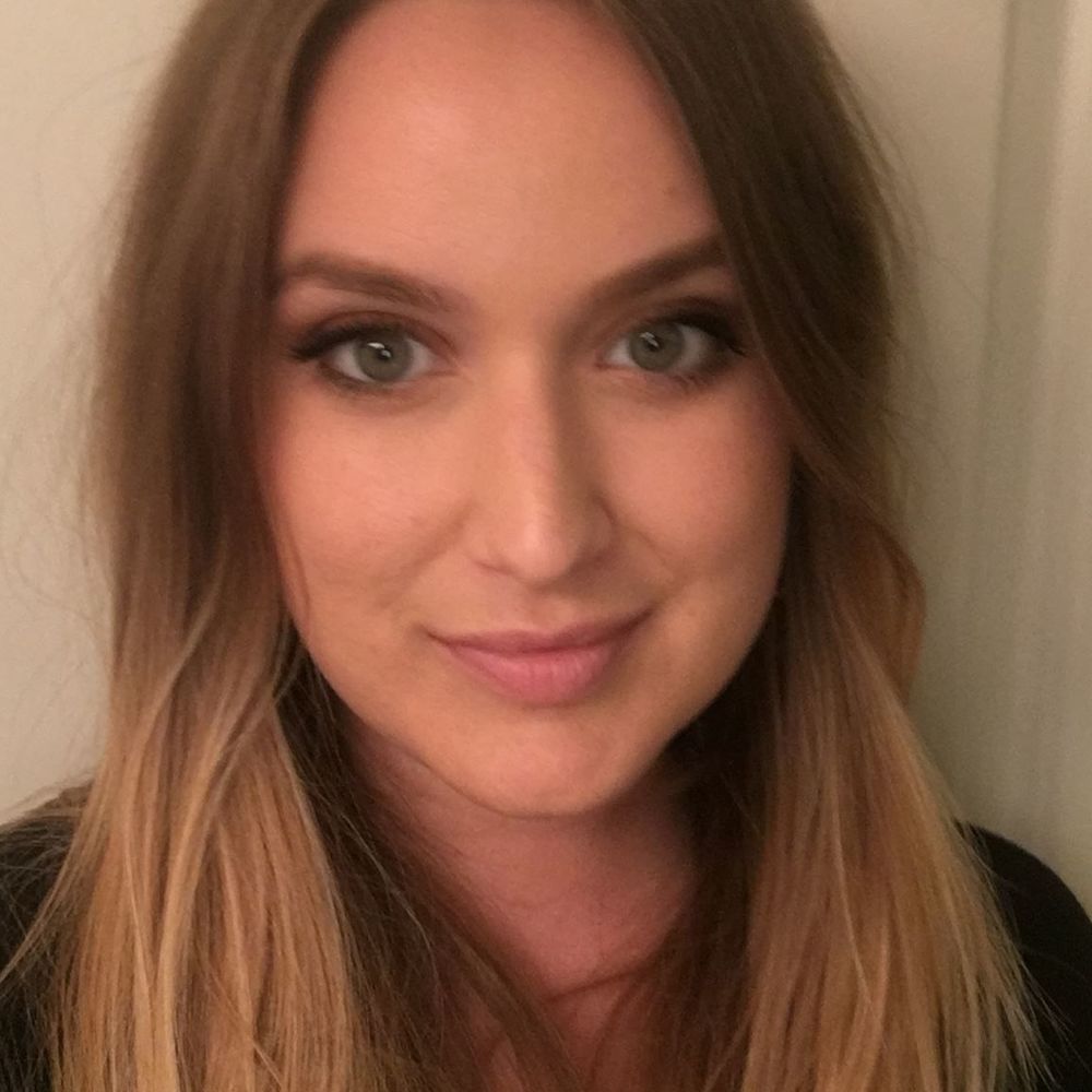 Meet your Posher, Alexandra